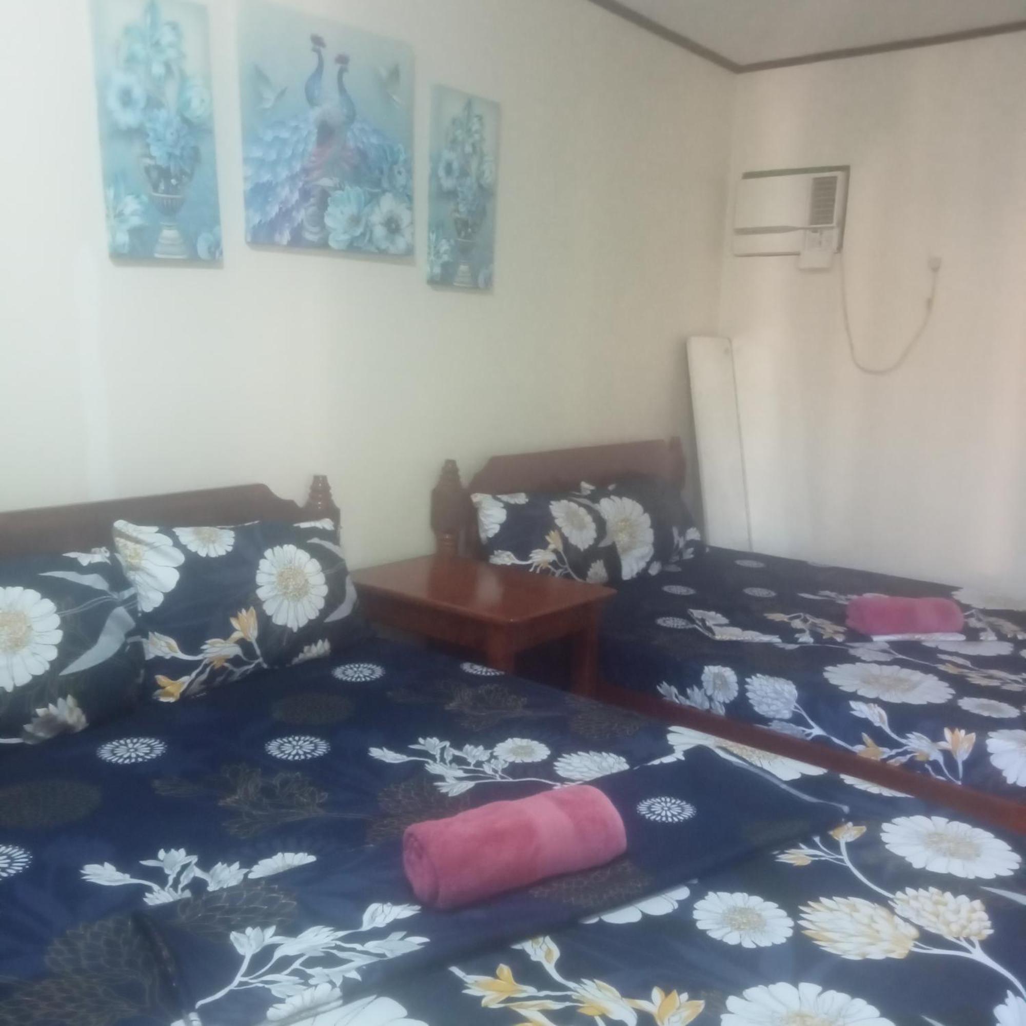 Janhour Place San Vicente  Room photo